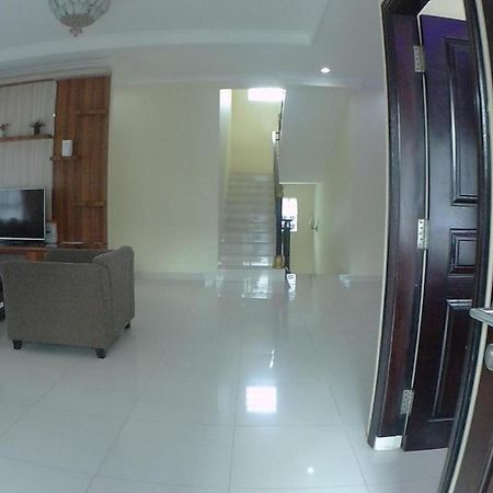 Villa Dira Bogor Bagian luar foto