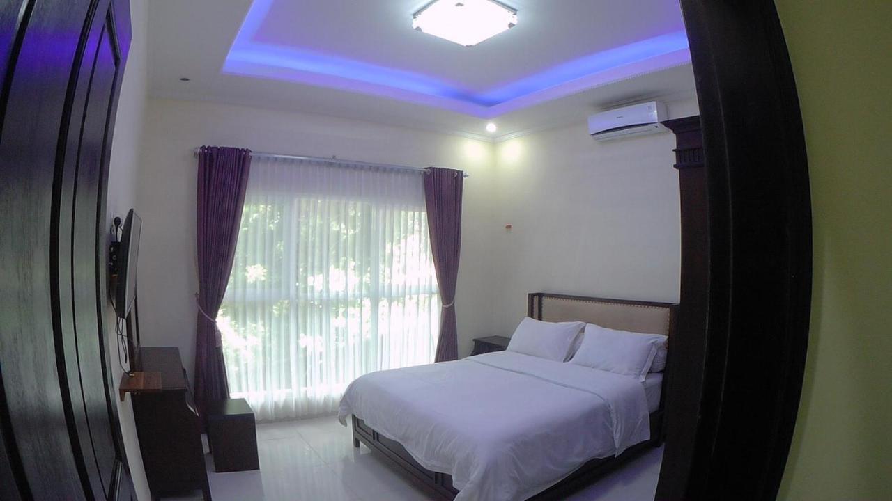 Villa Dira Bogor Bagian luar foto